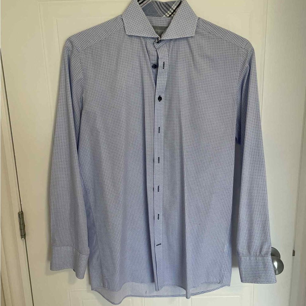 Elegant Light Blue Dress Shirt for Men
